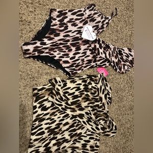 Buddy love leopard swim suit L - BNWT ( w/ matching wrap )